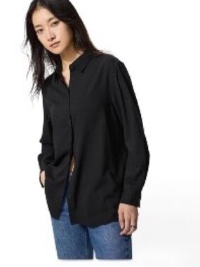 Uniqlo Black Rayon Blouse